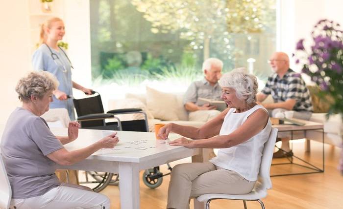 6 Biggest Benefits of Residential Care for Older Individuals